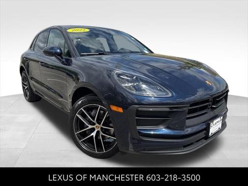 2022 Porsche Macan Base