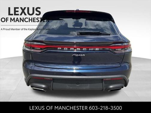 2022 Porsche Macan Base