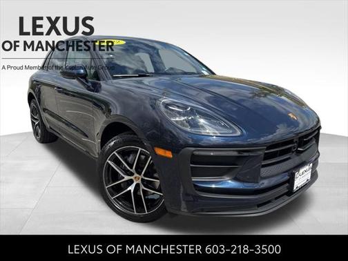 2022 Porsche Macan Base