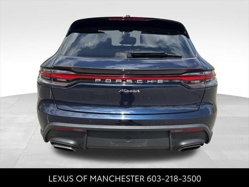 2022 Porsche Macan Base