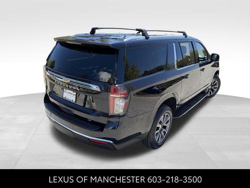 Midnight Blue Metallic 2022 Chevrolet Suburban LT