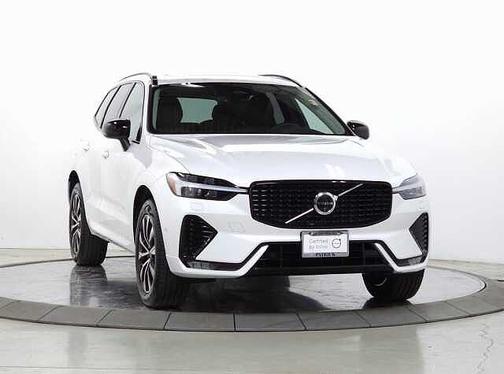 2025 Volvo XC60 B5 Plus