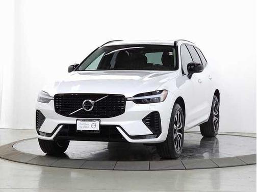 2025 Volvo XC60 Plus