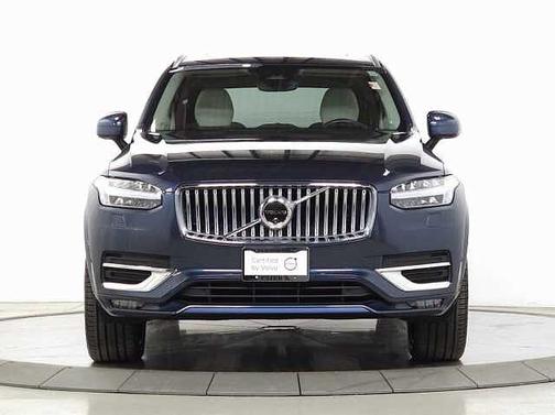 2024 Volvo XC90 B6 Ultimate Bright 6-Seater