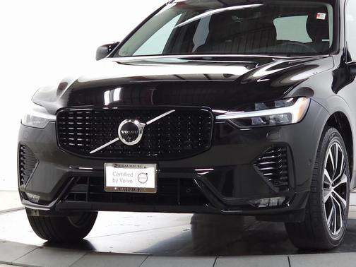2025 Volvo XC60 B5 Plus
