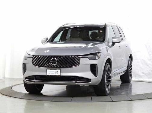 Silver Dawn 2025 Volvo XC90 Plus