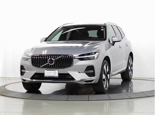 2023 Volvo XC60 Plus