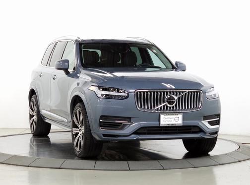 2022 Volvo XC90 Recharge Plug-In Hybrid eAWD Inscription 7 Seater