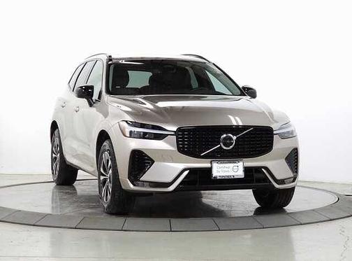 2025 Volvo XC60 Core