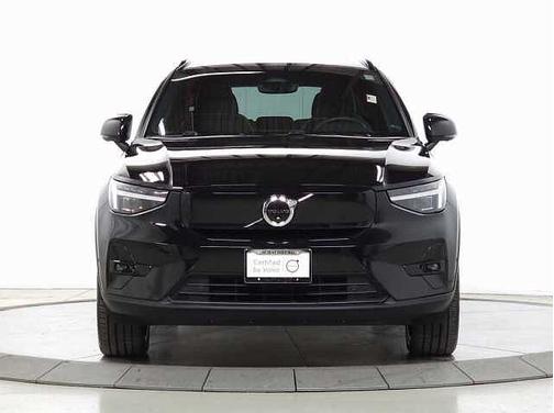 2023 Volvo XC40 Ultimate