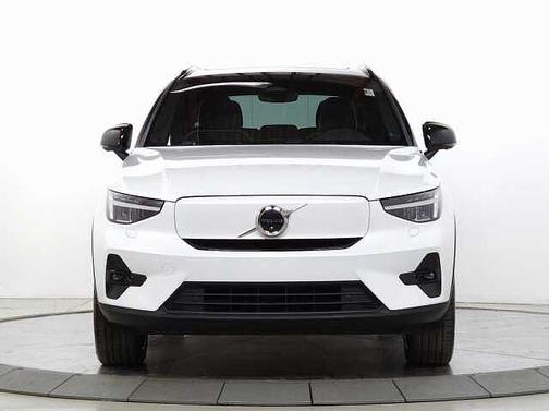 2023 Volvo XC40 Ultimate