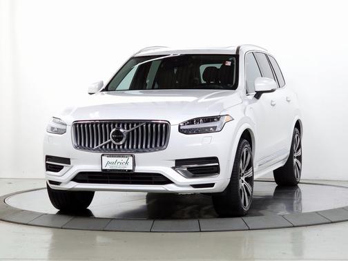 2022 Volvo XC90 Recharge Plug-In Hybrid eAWD Inscription 7 Seater