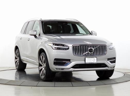 2024 Volvo XC90 B5 Plus Bright