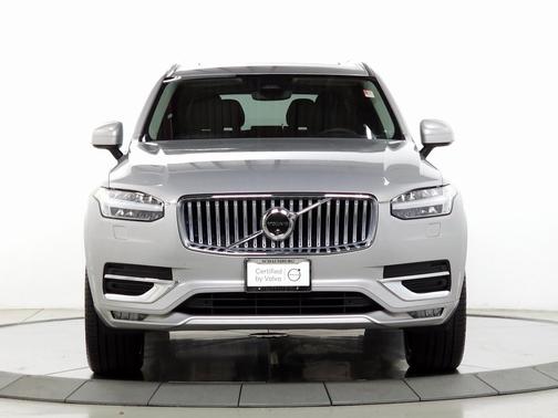 2024 Volvo XC90 B5 Plus Bright