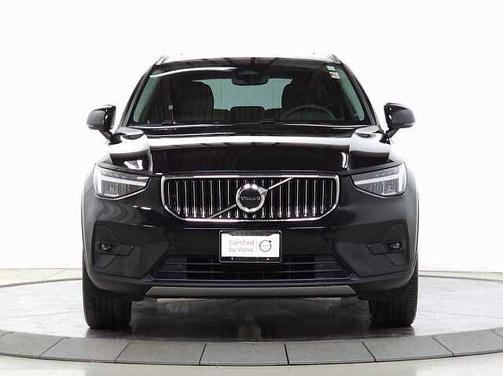 2023 Volvo XC40 Plus