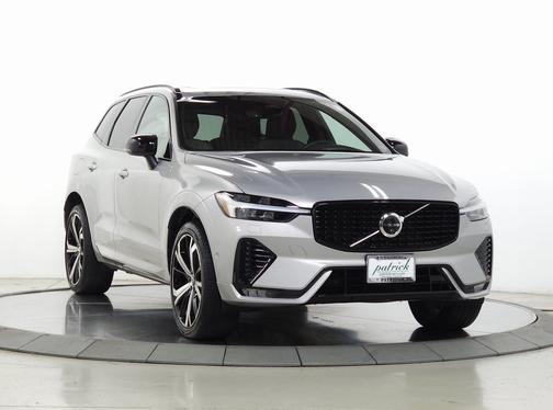 2022 Volvo XC60 B5 AWD R-Design