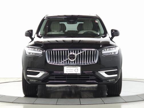2024 Volvo XC90 B5 Plus Bright