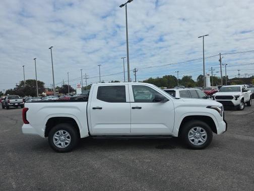 2026 Toyota Tundra SR
