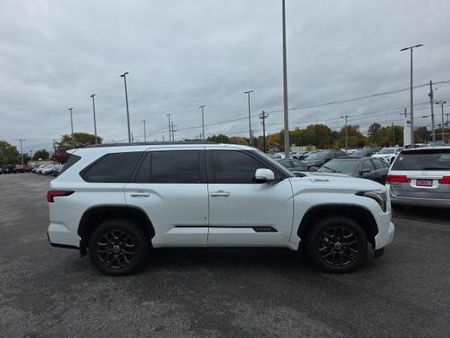 2024 Toyota Sequoia Platinum