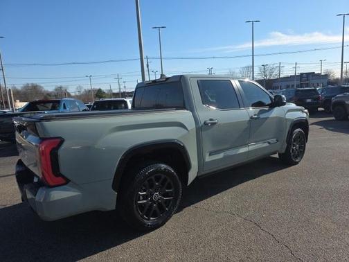 2024 Toyota Tundra Platinum