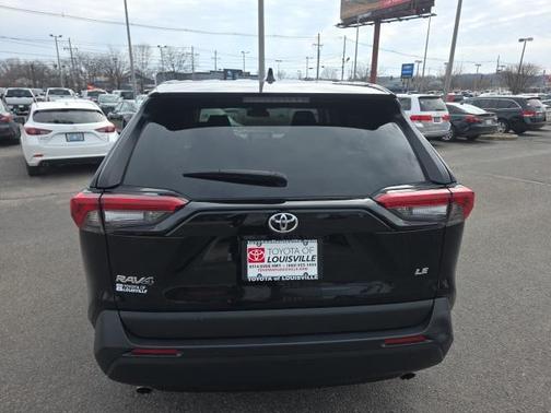 2024 Toyota RAV4 LE