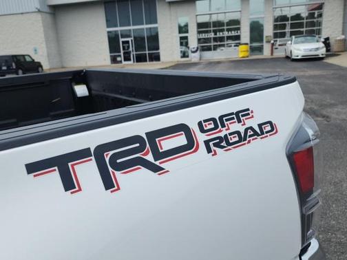 2023 Toyota Tacoma TRD Off Road