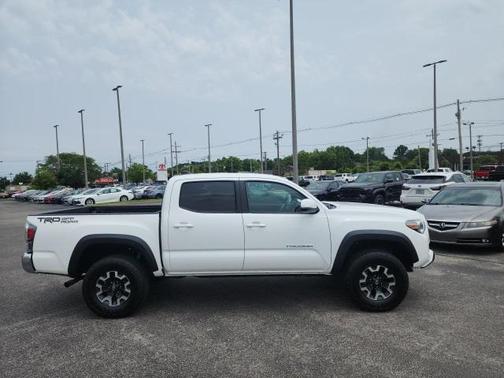 2023 Toyota Tacoma TRD Off Road