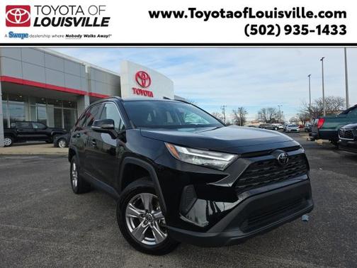 2023 Toyota RAV4 XLE