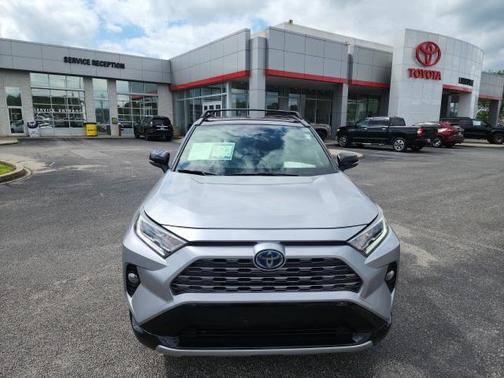 2019 Toyota RAV4 Hybrid SE