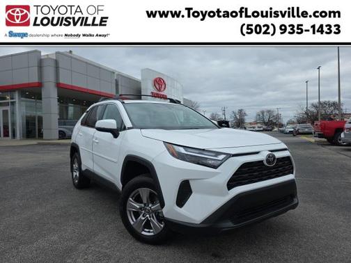 2023 Toyota RAV4 XLE