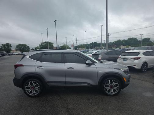 Steel Gray 2021 Kia Seltos SX Turbo