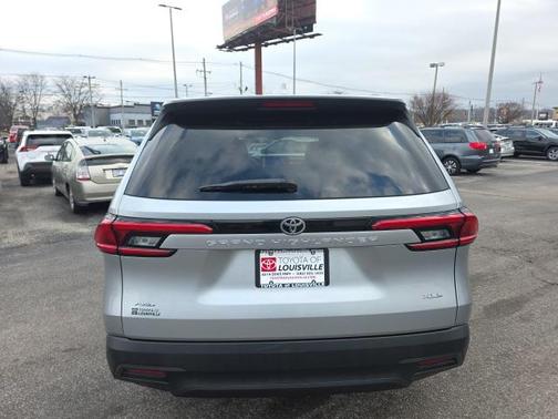 2024 Toyota Grand Highlander XLE