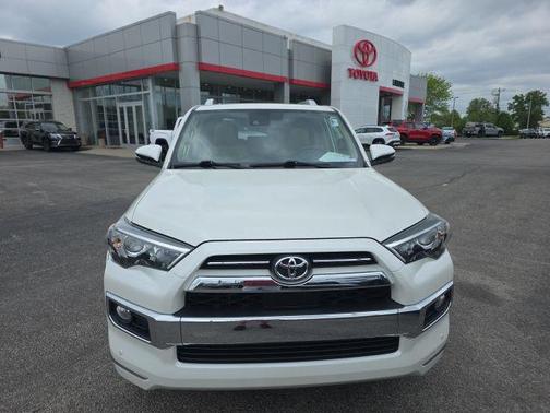 Blizzard Pearl 2020 Toyota 4Runner Limited