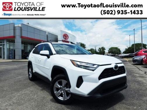 2022 Toyota RAV4 XLE