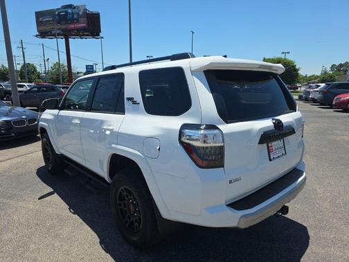 Ice Cap 2023 Toyota 4Runner TRD Off Road