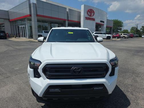 Ice Cap 2026 Toyota Tacoma SR5