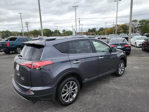 2017 Toyota RAV4 Hybrid Limited