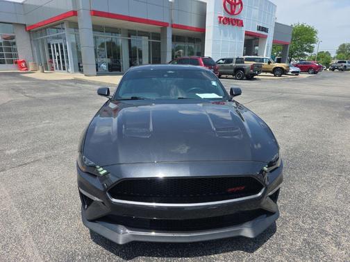 Dark Matter Gray Metallic 2022 Ford Mustang GT Premium
