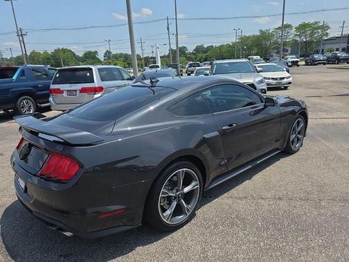 Dark Matter Gray Metallic 2022 Ford Mustang GT Premium