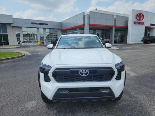 2024 Toyota Tacoma TRD Off Road