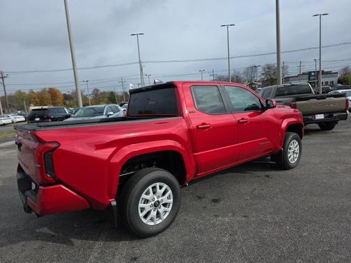 2025 Toyota Tacoma SR5