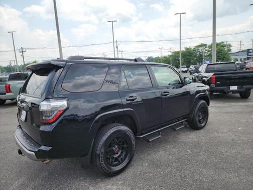 2023 Toyota 4Runner TRD Off Road Premium