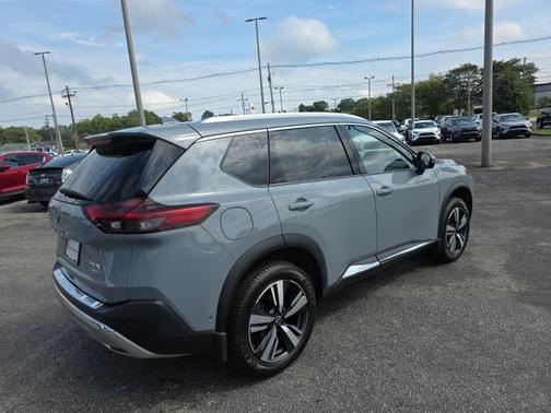 2022 Nissan Rogue Platinum