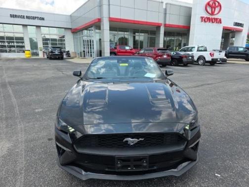 2022 Ford Mustang EcoBoost Premium
