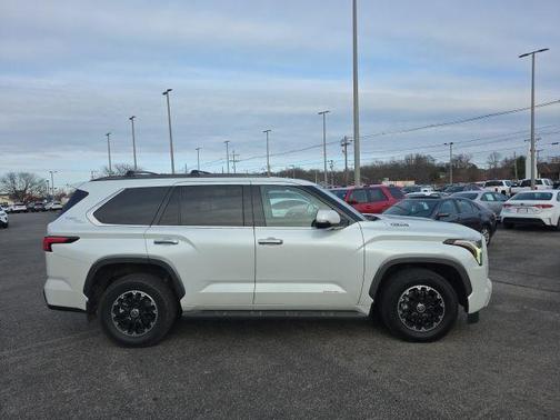 2023 Toyota Sequoia Limited