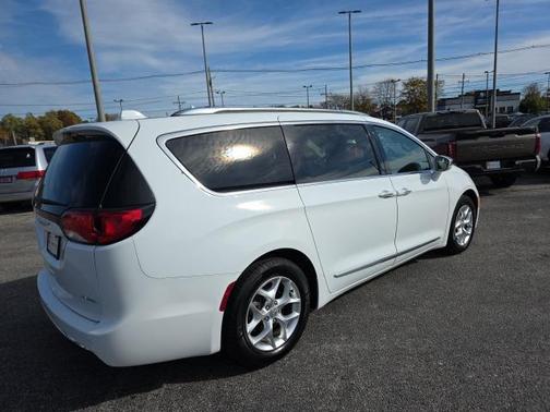 2020 Chrysler Pacifica Limited