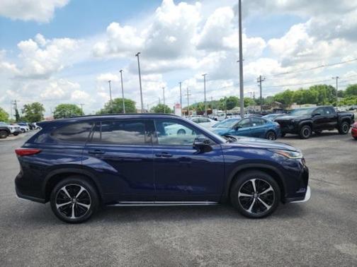 2021 Toyota Highlander XSE