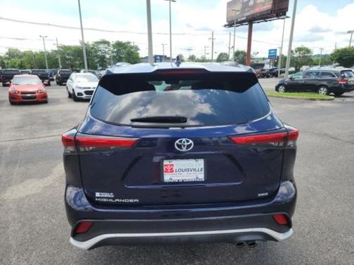 2021 Toyota Highlander XSE