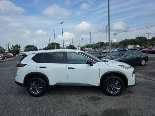 2024 Nissan Rogue S