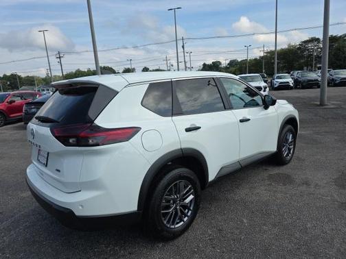 2024 Nissan Rogue S